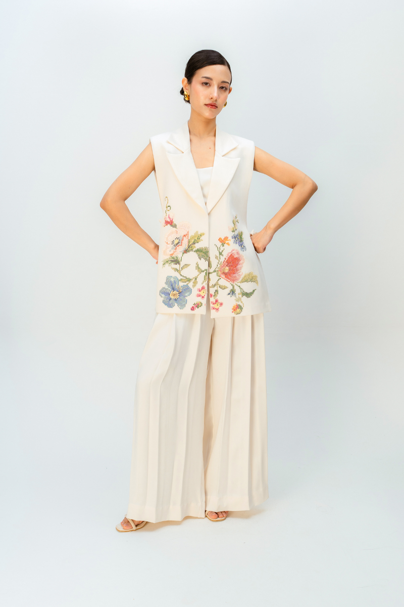 LIVING PETAL JACKET crepe jacket/overlay by Ode to Odd in off white for women in Singapore