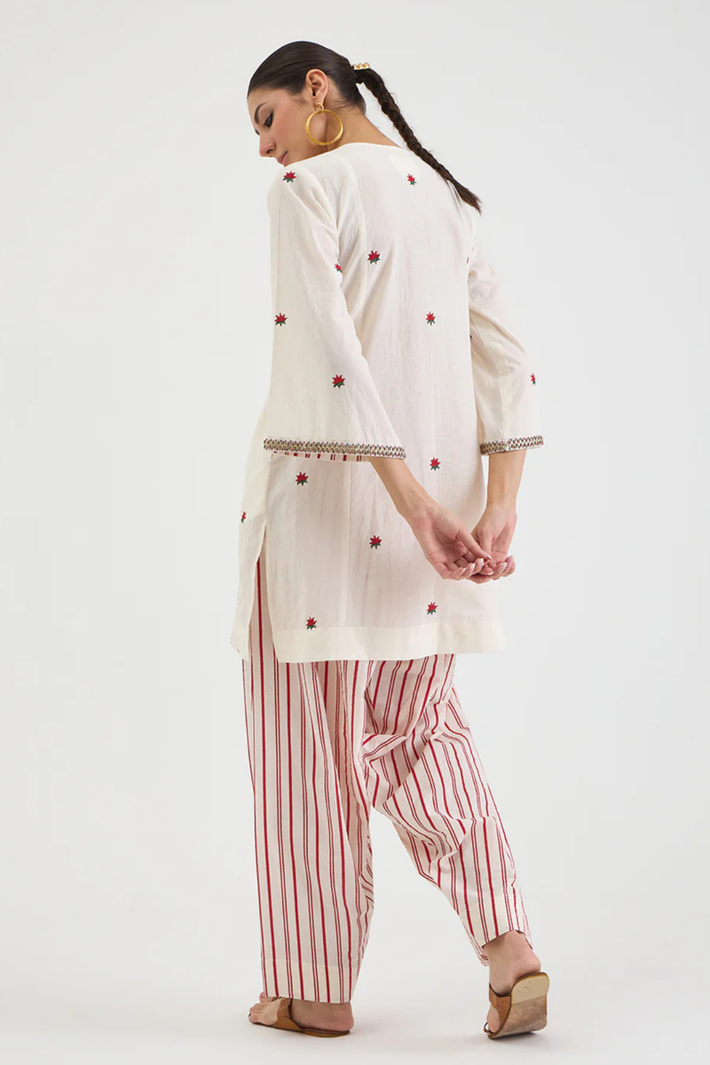 LOTUS SET 3 cotton by AAVIDI in white color for women in Singapore