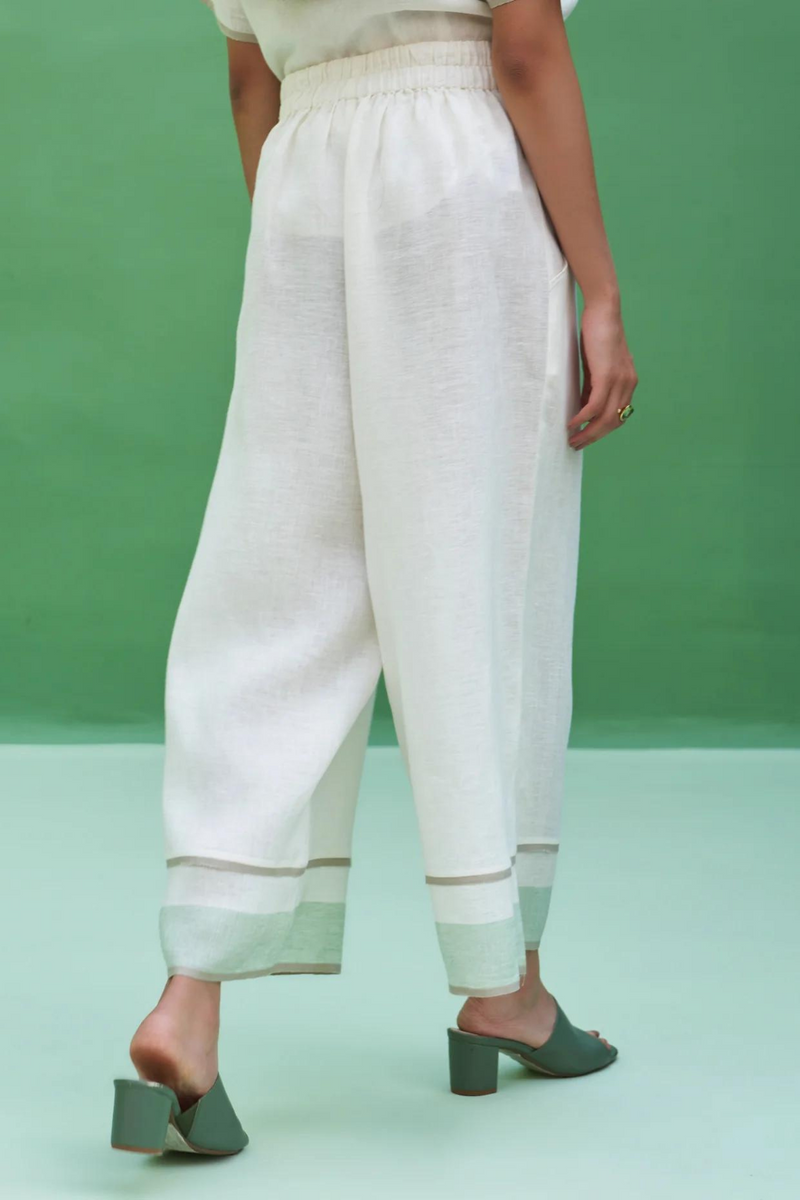 Mara Border Linen Pant
- Ivory linen by Manan in ivory color for women in Singapore