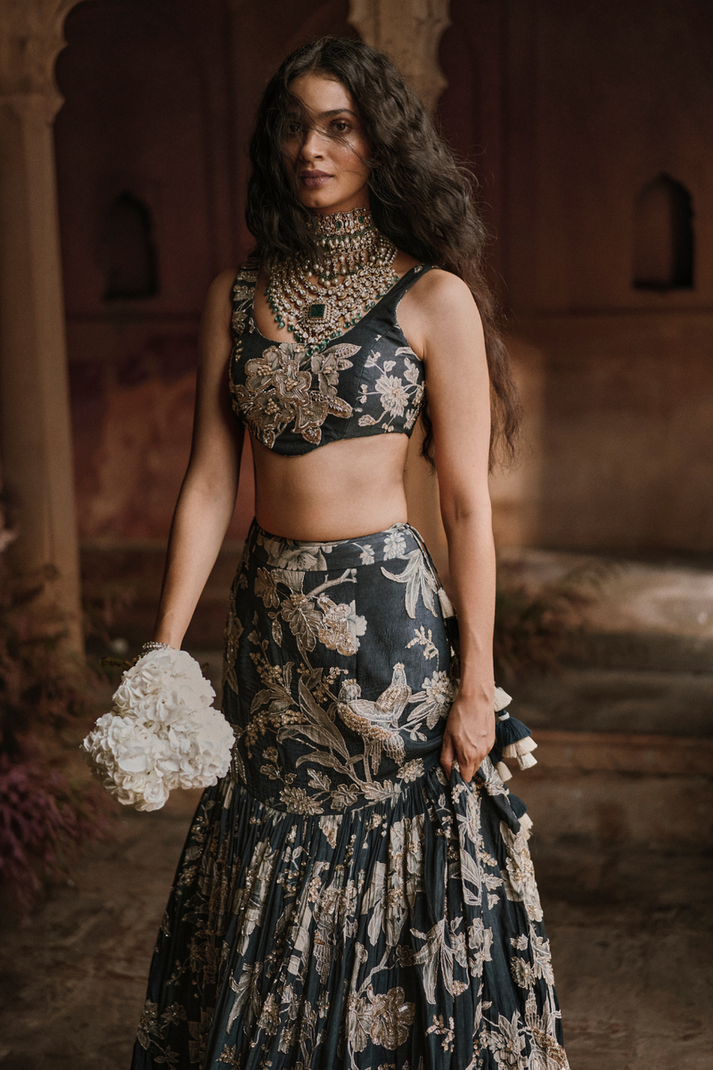 PH-2490 
Lehenga 
Blouse 
Dupatta Set by Paulmi & Harsh for women in Singapore