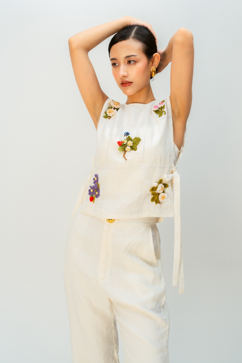 HONEY LANTERN BIB linen jacket/overlay by Ode to Odd in off white for women in Singapore