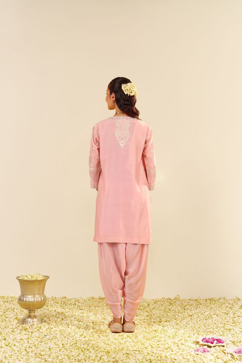 Zaisha - Short Kurta With Dhoti-Blush Pink silk by SHEETAL BATRA in blush color for women in Singapore