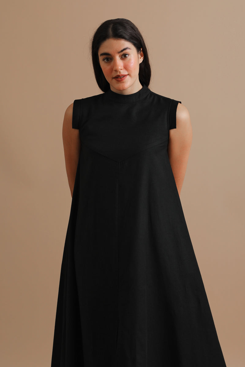 Zelda Long Black Dress