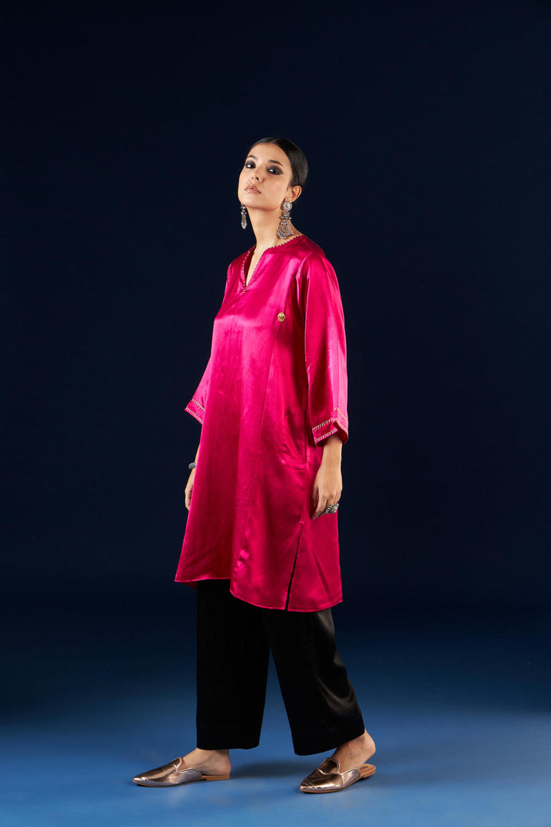 Kalidaar Kurta Set - Magenta Pink & Coal Black silk by Aavidi in pink color for women in Singapore