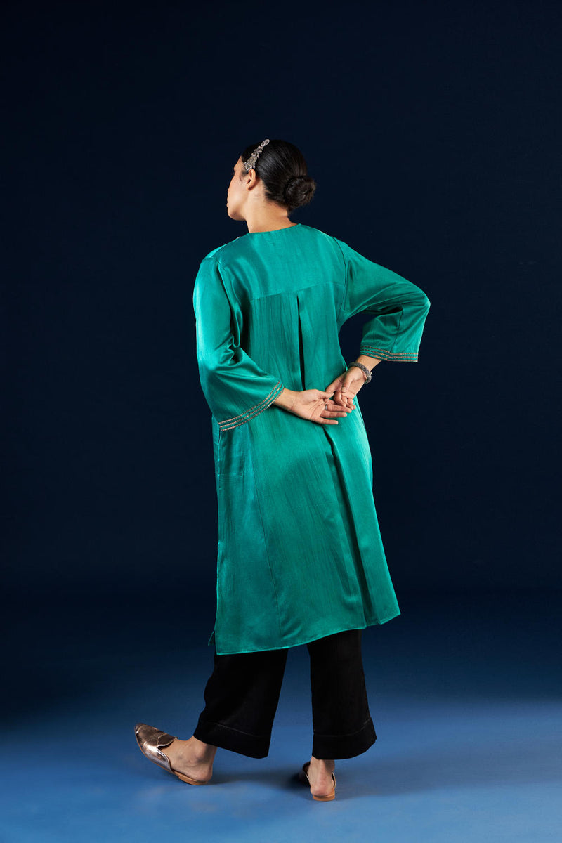 Kalidaar Kurta Set - Emerald green & Coal Black silk by Aavidi in green color for women in Singapore