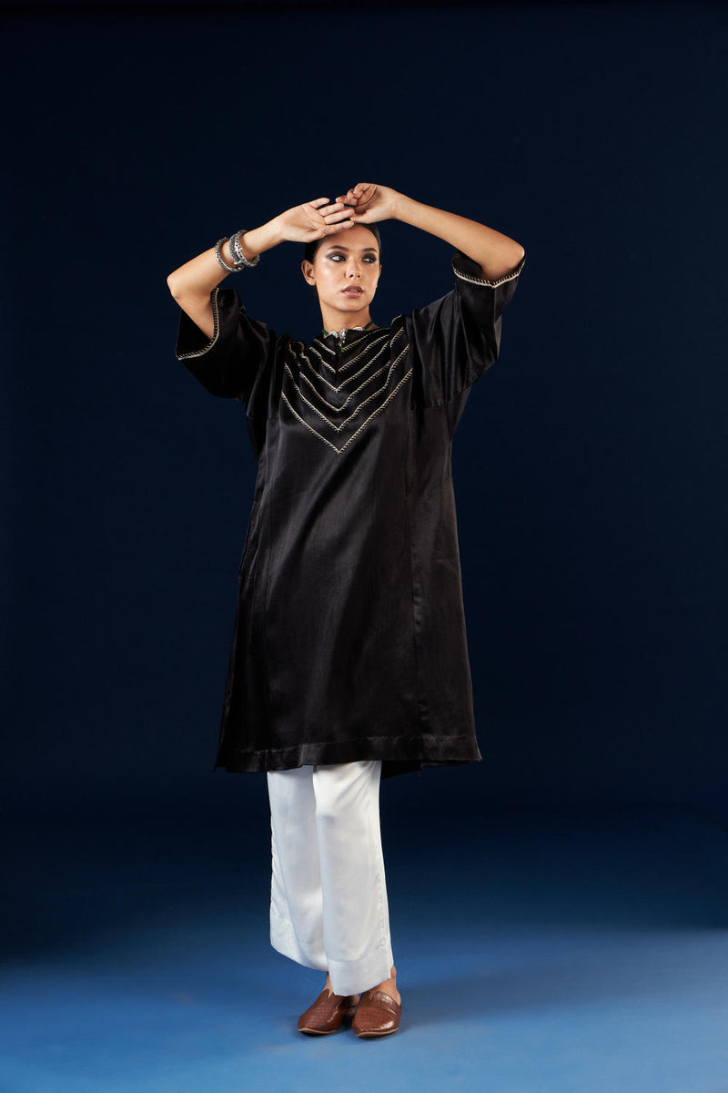 Kalidaar Kurta Set - Coal Black & Off white silk by Aavidi in black color for women in Singapore