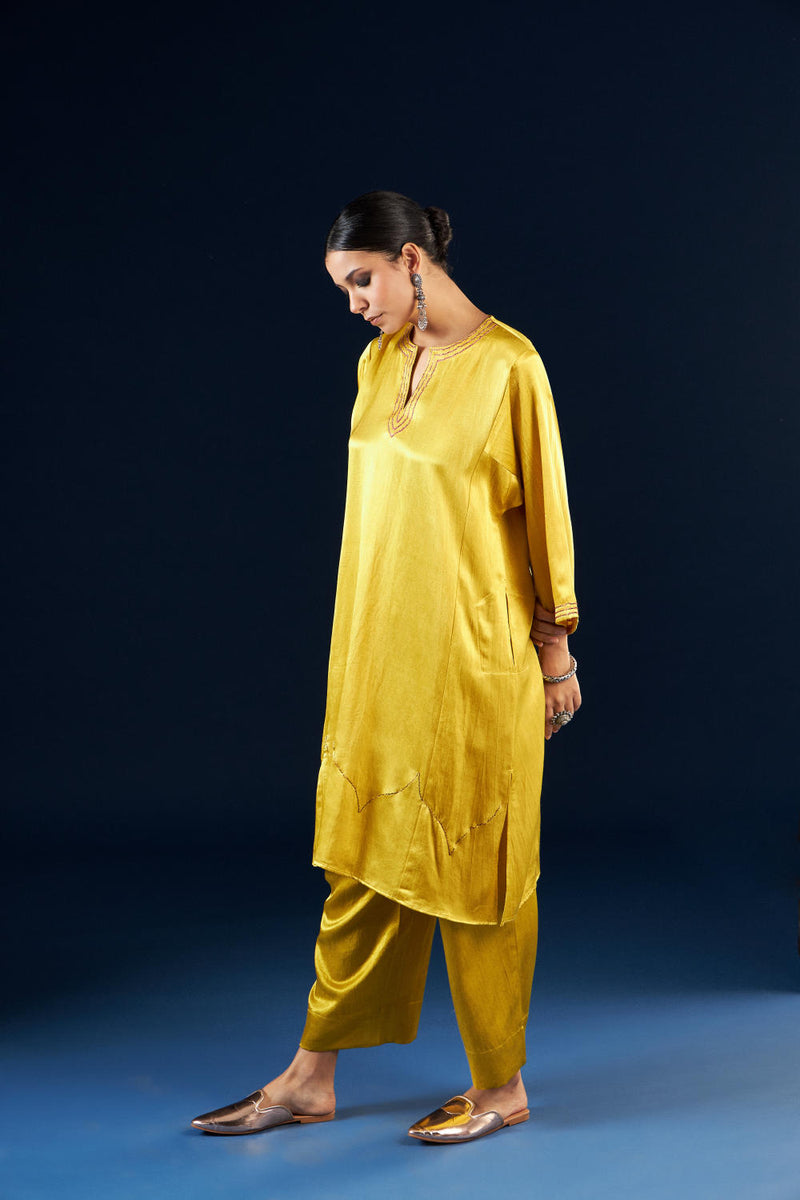 Kalidaar Kurta Set - Gold Yellow FC-2311 silk by Aavidi in yellow color for women in Singapore