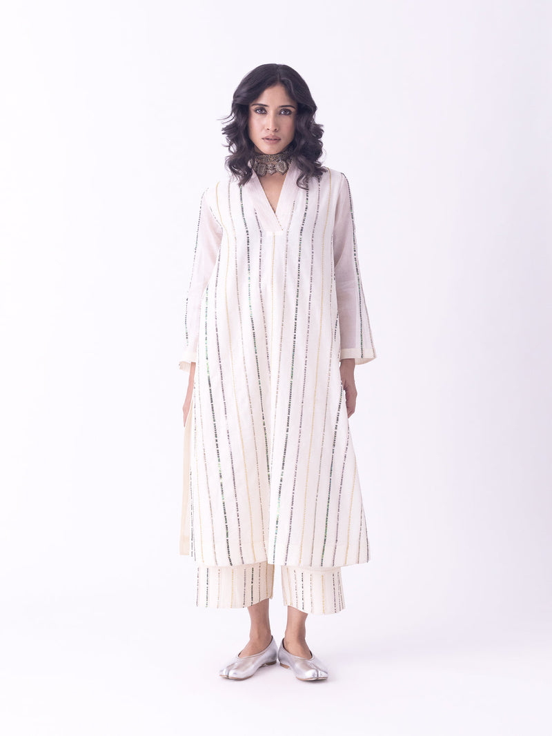Gulra-Kurta chanderi kurta/kurta set by Shades of India in beige for women in Singapore
