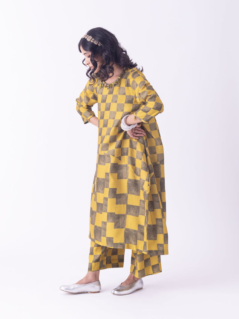 Haldi-Kaftan silk blend indo-western by Shades of India in musturd for women in Singapore
