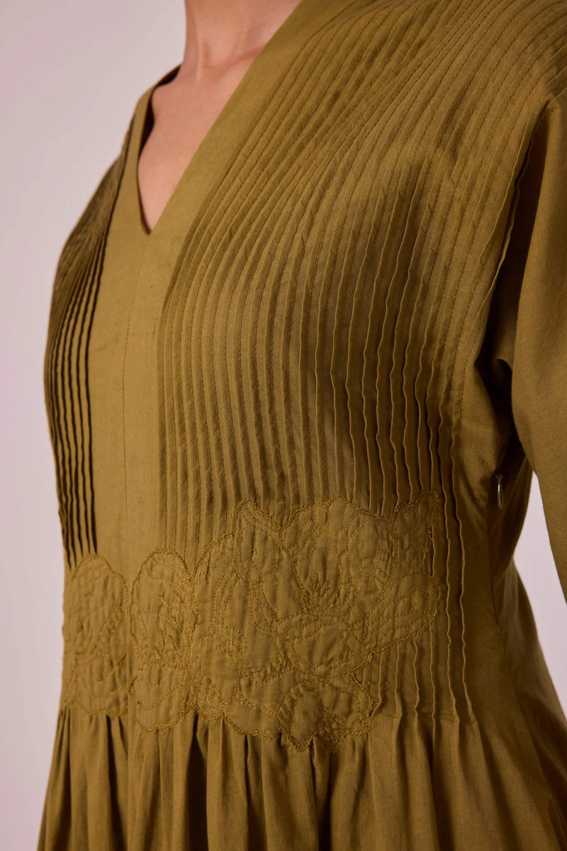 TSHMPOP26-35 Kamil Olive embroidered maxi dress-Size S