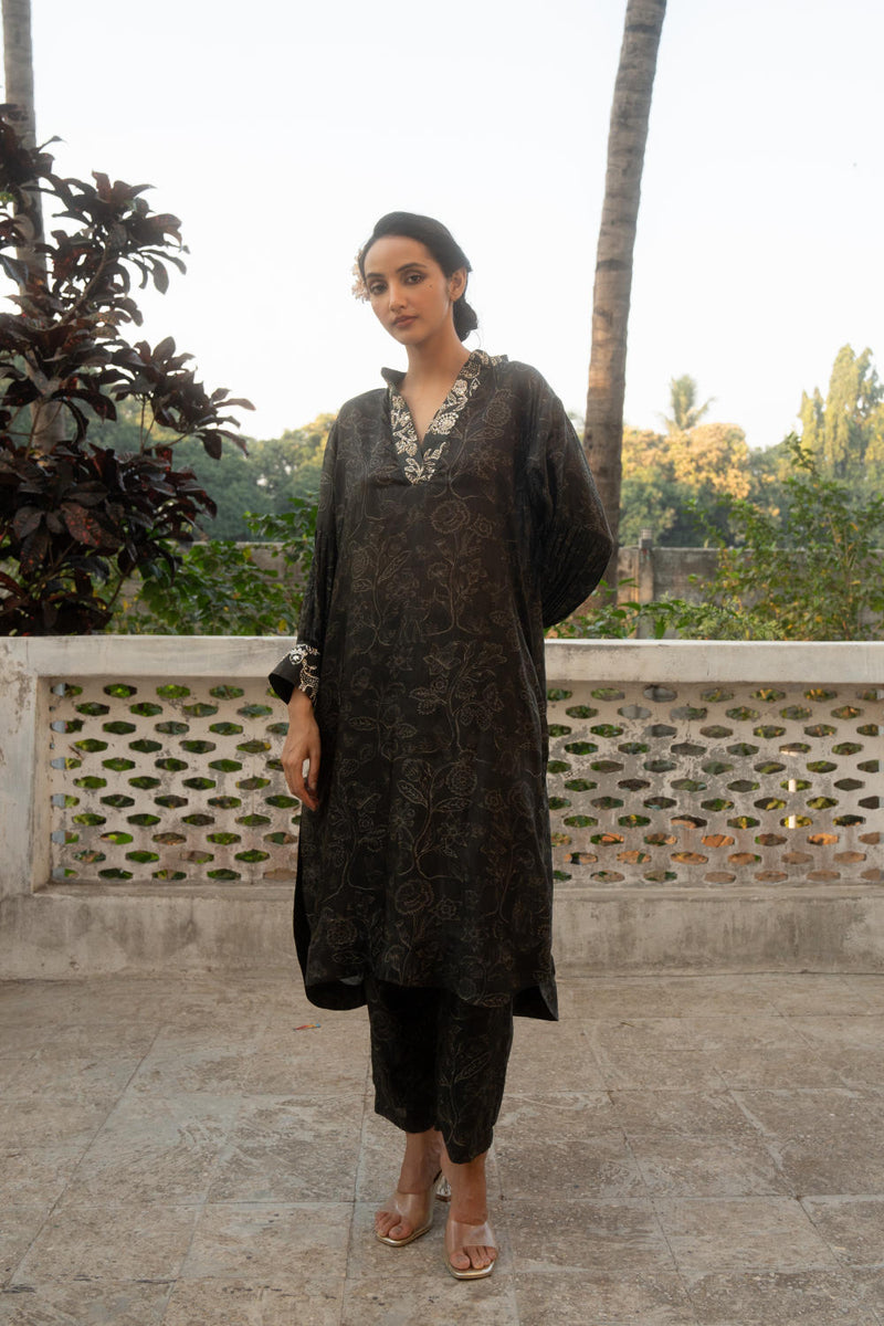 PH-3086 Kurta Set-Black silk by Paulmi & Harsh in black color for women in Singapore