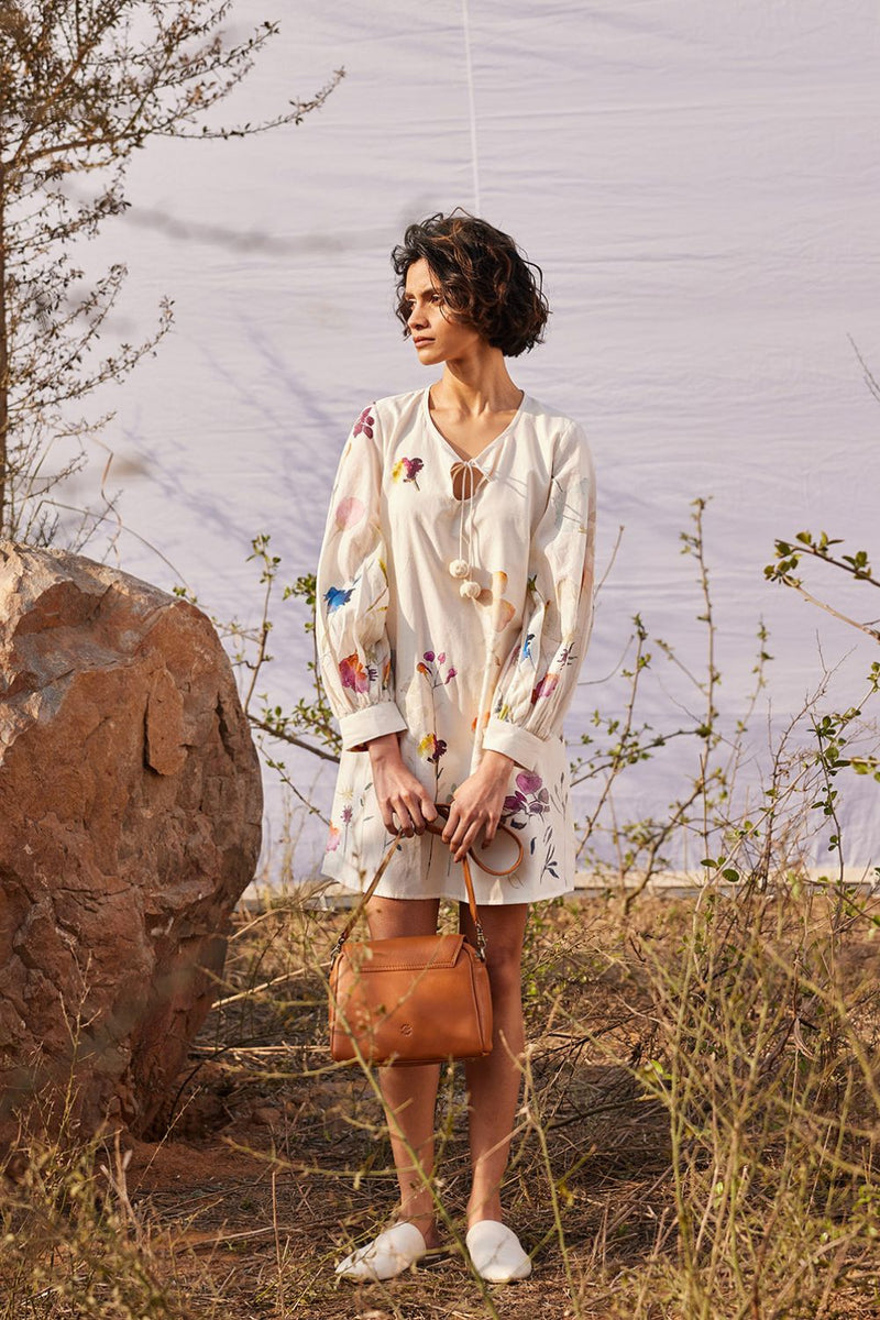 Aam panna cotton by Khara Kapas in white for women in Singapore