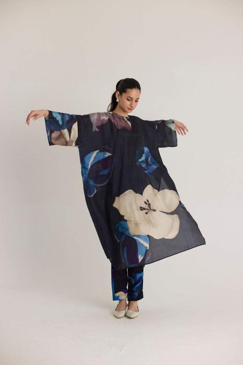 ROCCO SILK KAFTAN SET silk by Yam in black color for women in Singapore