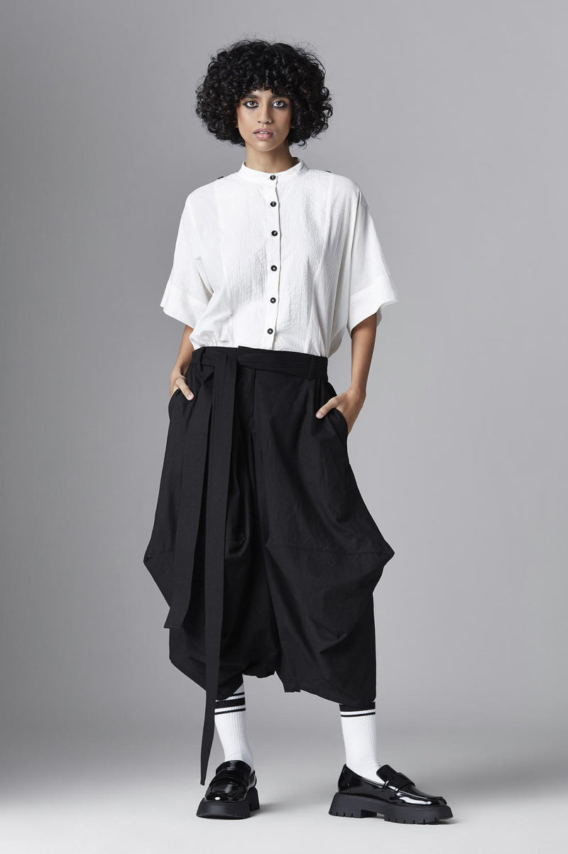 AXEL TROUSERS cotton Pants/Trousers by Chola in black color for women in Singapore