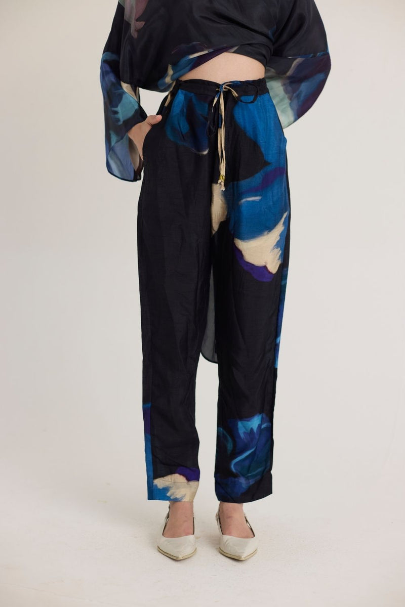 ROCCO SILK KAFTAN SET silk by Yam in black color for women in Singapore