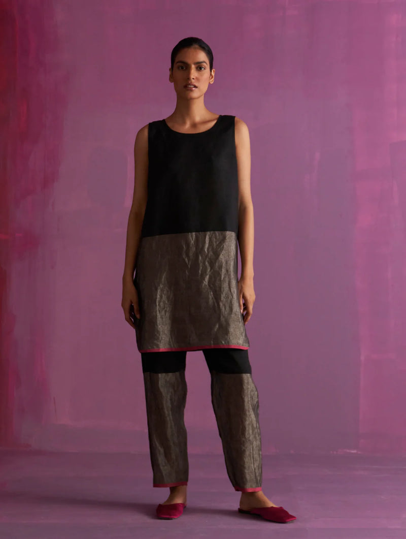 Keri Sleeveless Linen Kurta - Black linen by Manan in black color for women in Singapore