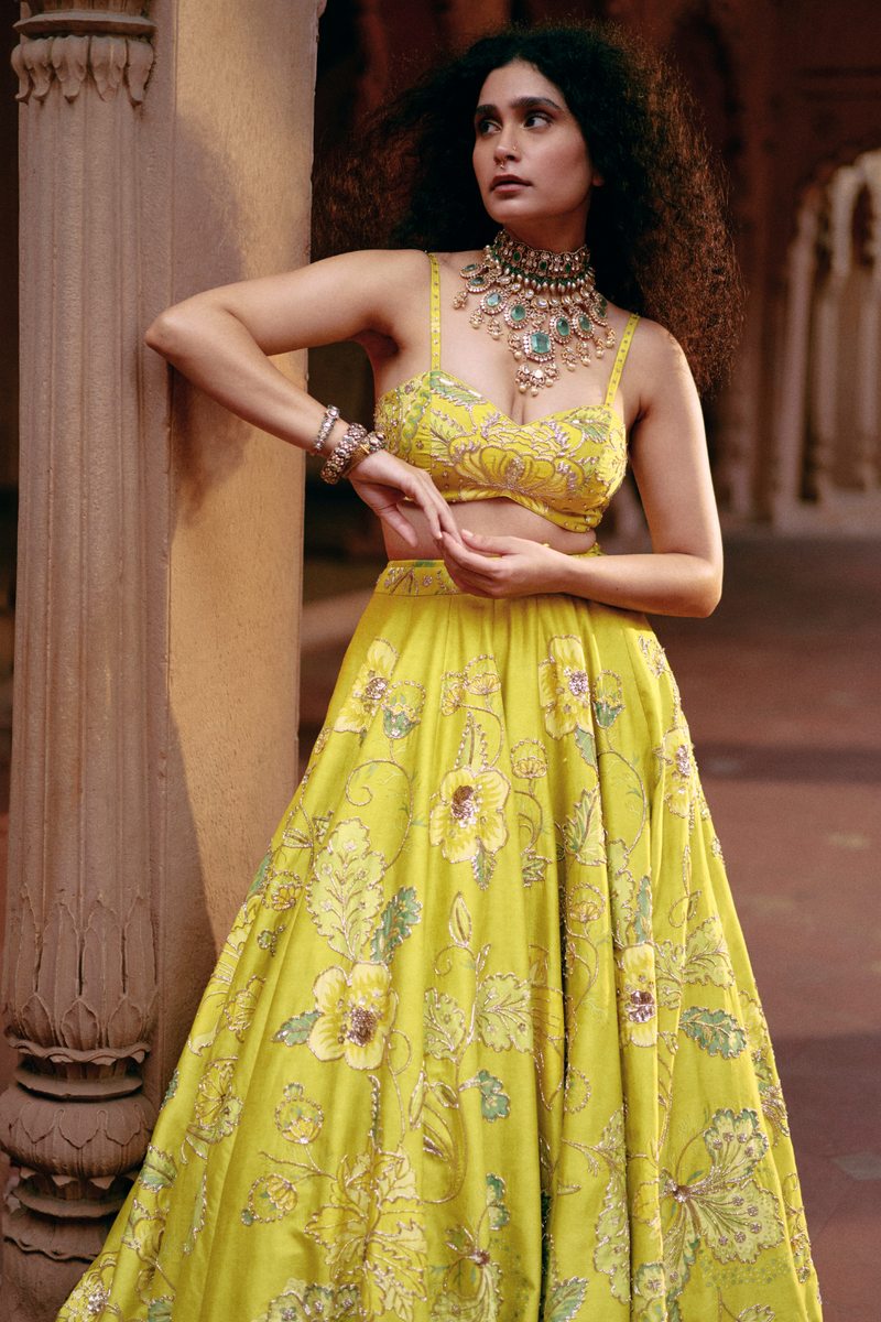 PH-2472 
Lehenga 
Blouse 
Dupatta Set by Paulmi & Harsh for women in Singapore