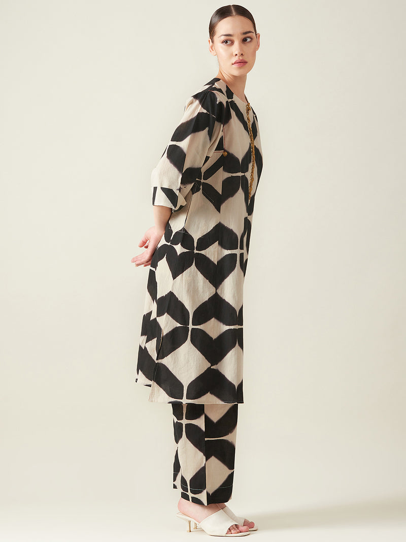Black Clamp Dye Embroidered Co ord set cotton Light Kurta Sets by Aavidi for women in Singapore