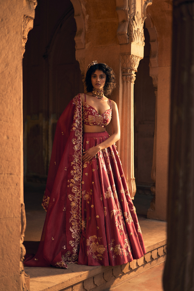 PH-2479 
Lehenga 
Blouse 
Jacket / Dupatta Set by Paulmi & Harsh for women in Singapore