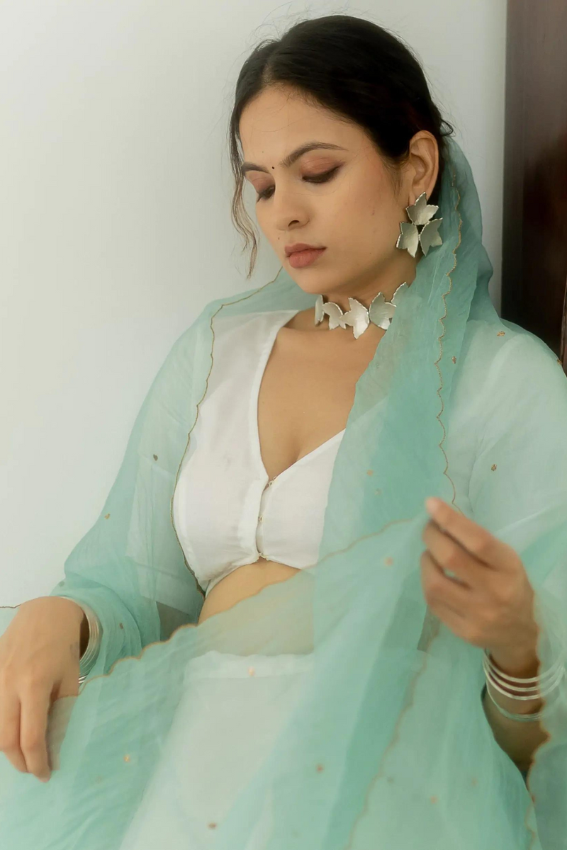 Mogra Patti Choker by Aarjavee for women in Singapore