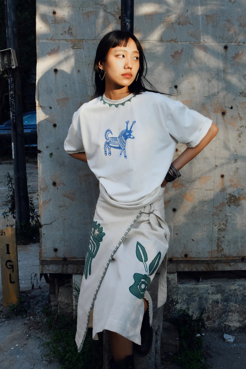 Kolam Oversized T-shirt by JodiLife for women in Singapore