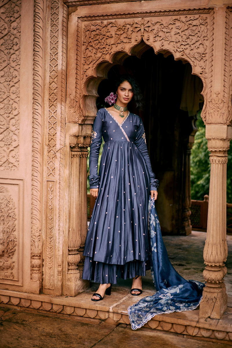 PH-2494 
Anghrakha 
Skirt 
Dupatta Set by Paulmi & Harsh for women in Singapore