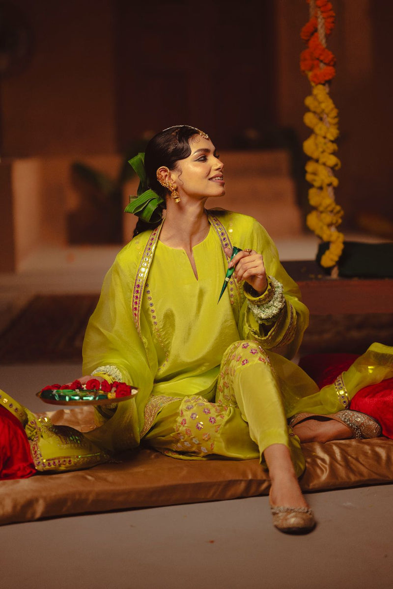 Veere Salwar Kameez Dupatta Set- Sublime Neon