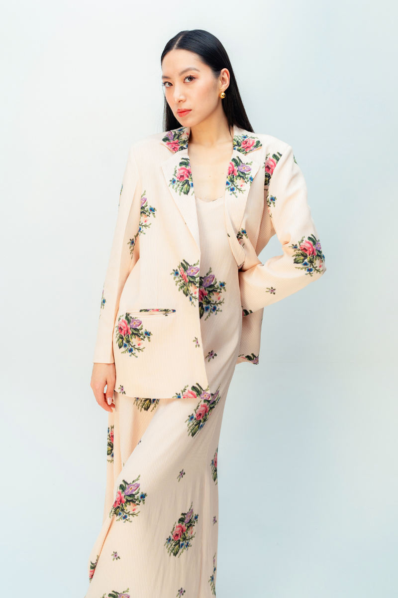 AMBER GLEAM JACKET crepe jacket/overlay by Ode to Odd in blush pink for women in Singapore