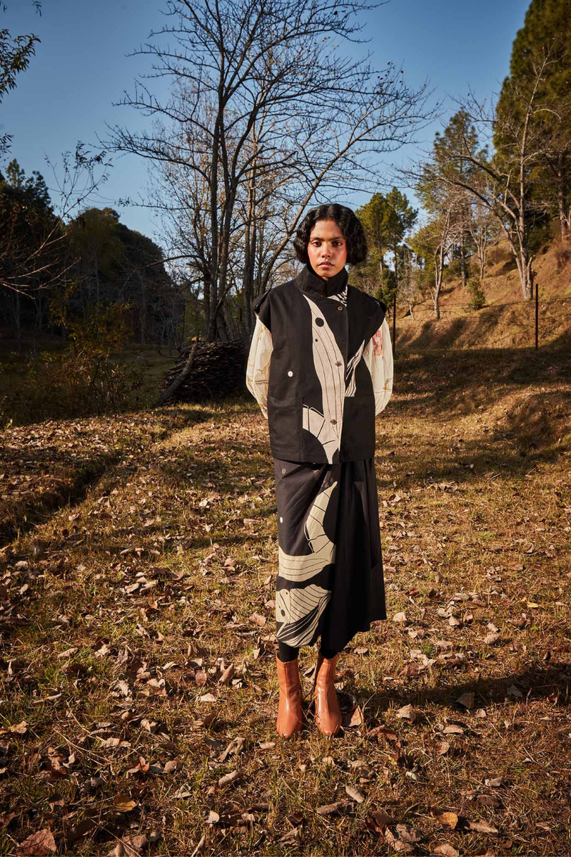 Rustle Jacket oxford by Khara Kapas in black for women in Singapore