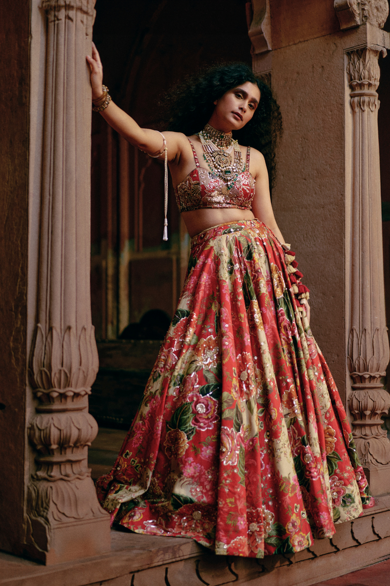 PH-2483 
Lehenga 
Blouse 
Dupatta Set by Paulmi & Harsh for women in Singapore