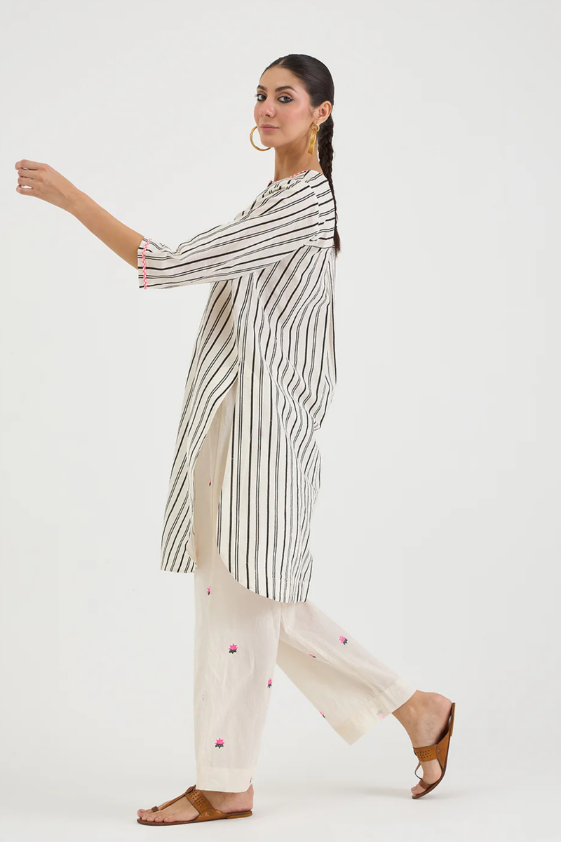 STRIPE N LOTUS SET cotton by AAVIDI in black color for women in Singapore