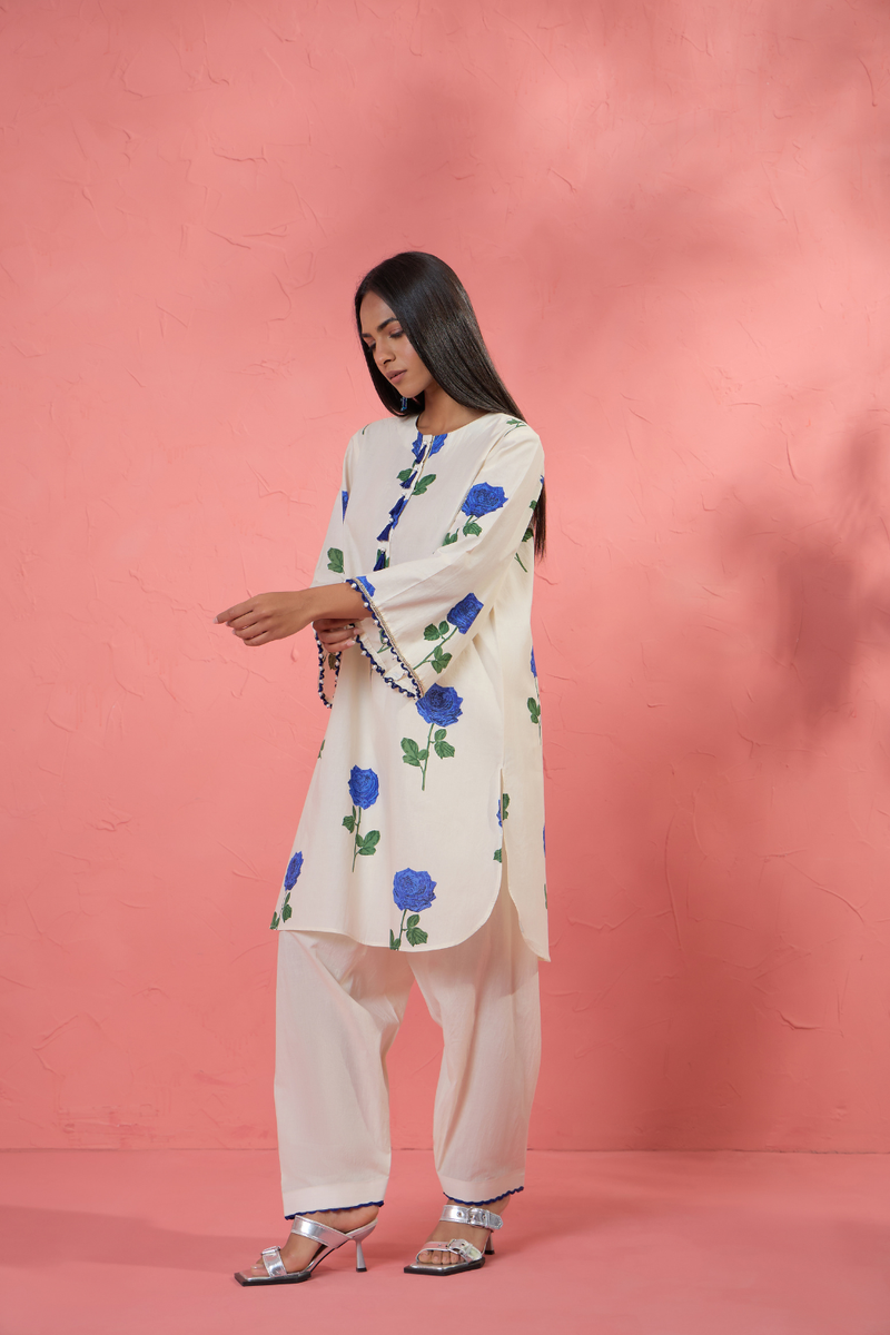 Fi Rose Set 4 cotton cambric light kurta set by AAVIDI in multicolor for women in Singapore