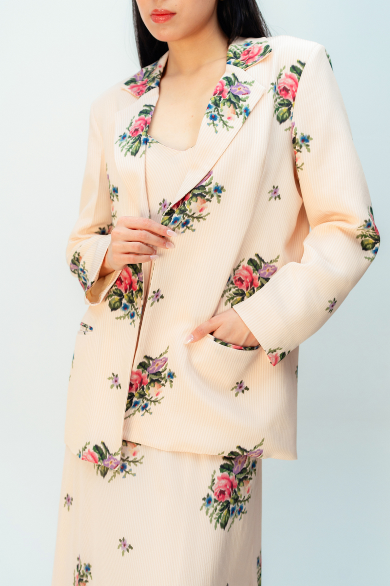 AMBER GLEAM JACKET crepe jacket/overlay by Ode to Odd in blush pink for women in Singapore