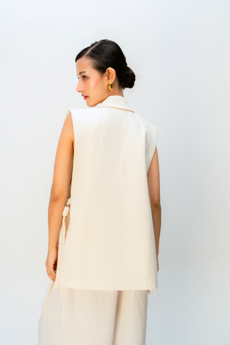 MISTY CLOVER JACKET crepe jacket/overlay by Ode to Odd in off white for women in Singapore