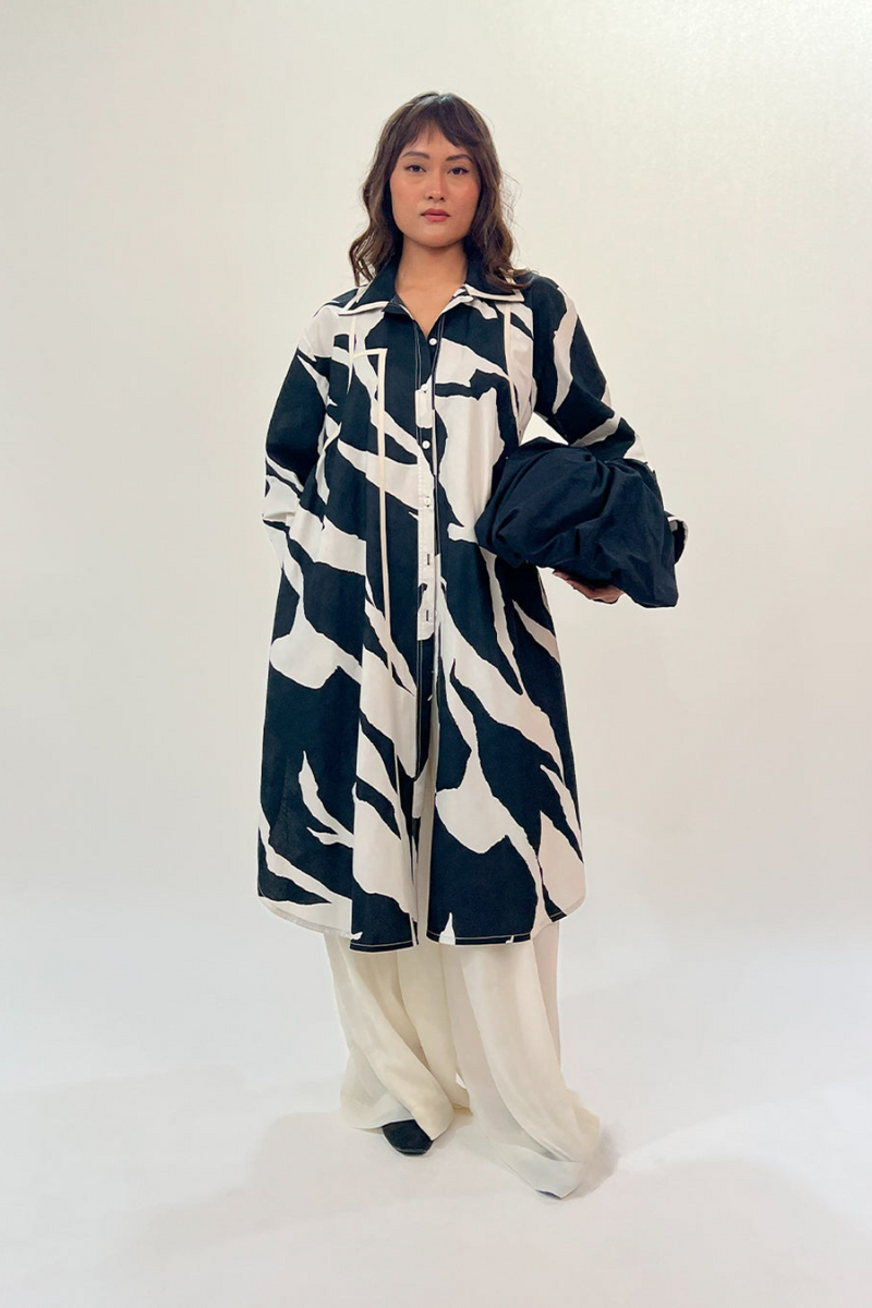Line shirt dress-Black & White 100% cotton Buy Line shirt dress-Black & White from C&W | Dresses for Women by Leh Studios in black color for women in Singapore