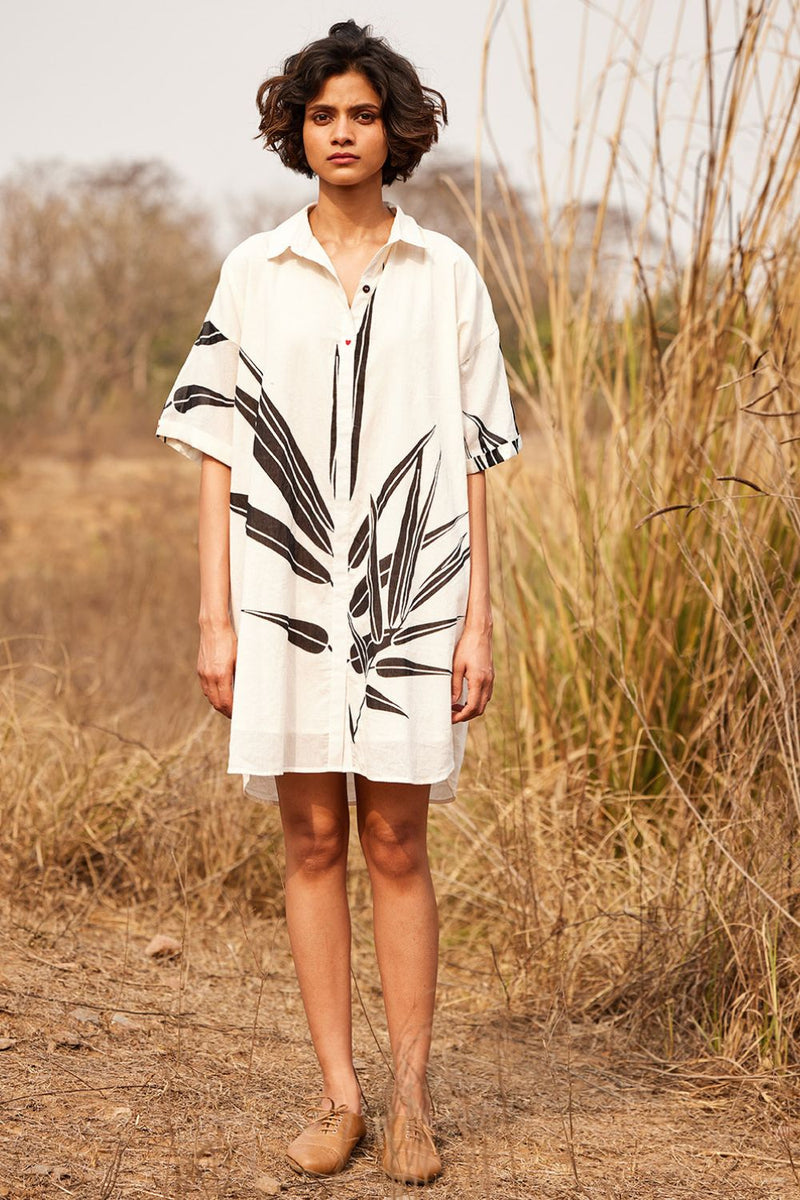 Eclat shirt dress cotton by Khara Kapas in white for women in Singapore