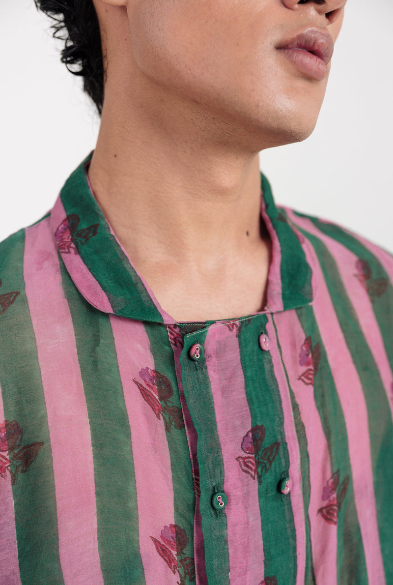 Twirl Shirt mul chanderi shirt by Jodi Men in green, pink for men in Singapore