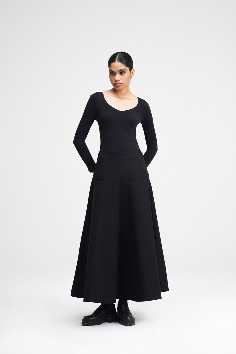 Sho Skirt cotton by Turn Black in black color for women in Singapore