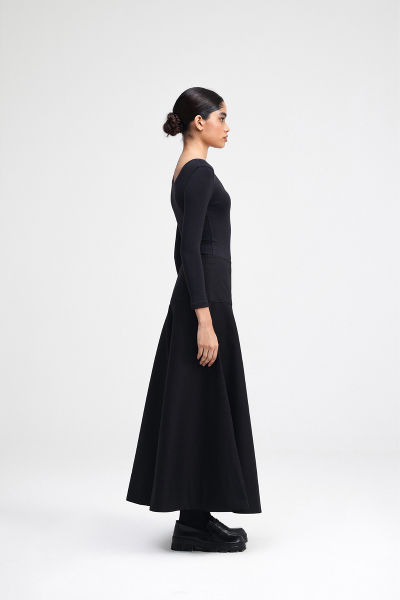 Sho Skirt cotton by Turn Black in black color for women in Singapore
