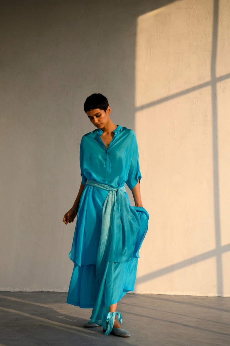 VIRYA SILK KURTA SET silk Buy VIRYA SILK KURTA SET from C&W | Light Kurta Sets for Women by Ituvana for women in Singapore