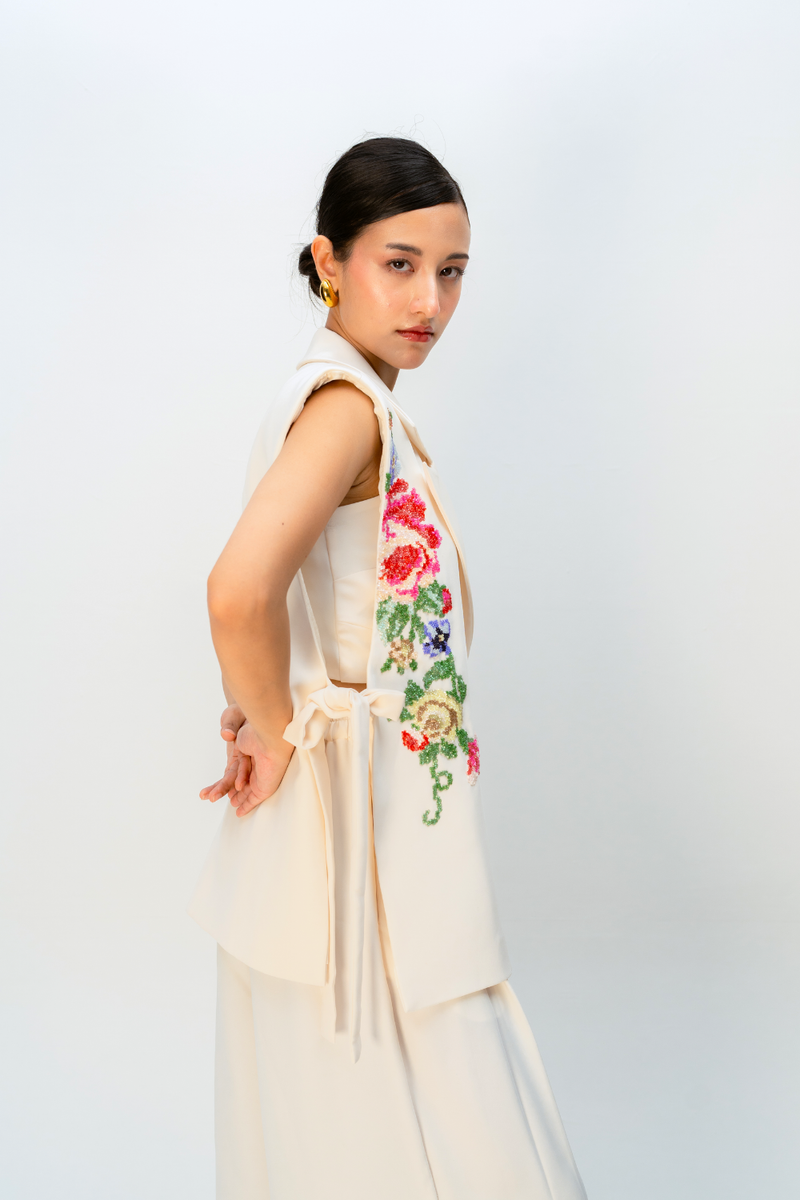 MISTY CLOVER JACKET crepe jacket/overlay by Ode to Odd in off white for women in Singapore