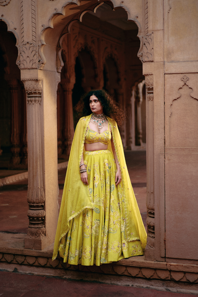 PH-2472 
Lehenga 
Blouse 
Dupatta Set by Paulmi & Harsh for women in Singapore