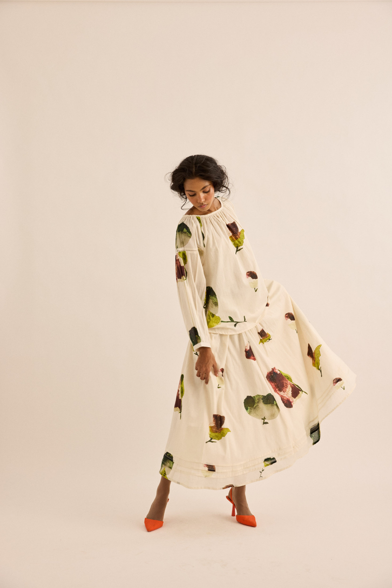 Clavel Skirt mul skirt by Khara Kapas in multicolor for women in Singapore