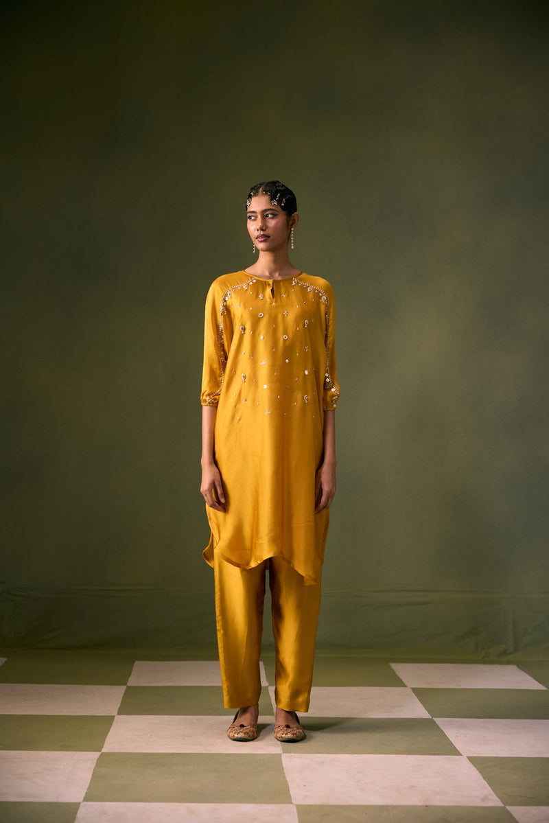 Acove Antifit Kurta Set vegan satin, organza satin kurta/kurta set by PRAHNAAYA in musturd yellow for women in Singapore