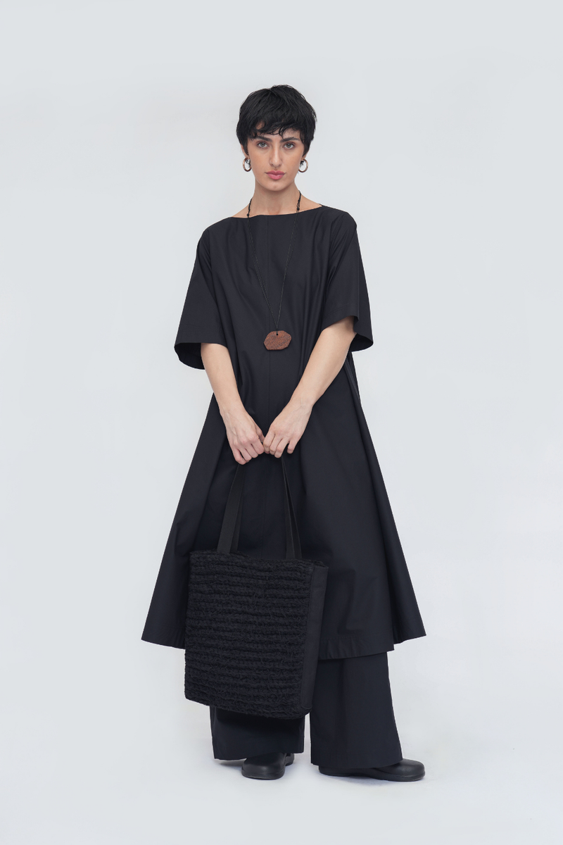 Dadpa Tote by Turn Black in black color for women in Singapore