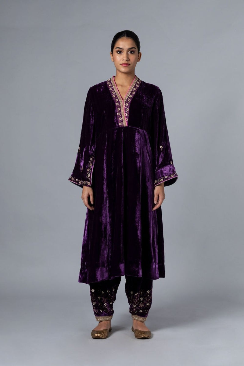 Banu Kurta