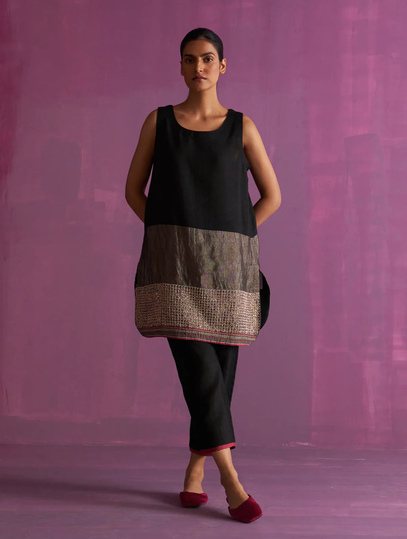 Irum Hand-Embroidered Sleeveless Kurta - Black linen by Manan in black color for women in Singapore