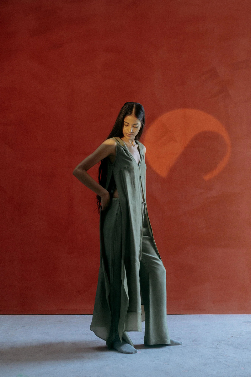 MOKSH HOODED VERSATILE SET silk Buy MOKSH HOODED VERSATILE SET from C&W | Co-Ord Sets for Women by Ituvana in rust color for women in Singapore