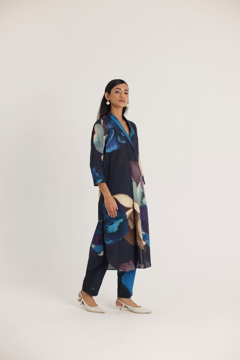 ROCCO SHAWL COLLAR KURTA SET cotton by Yam in black color for women in Singapore