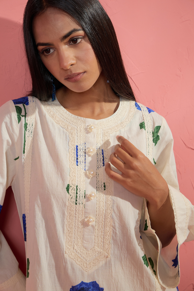 Fi Rose Set 1 cotton cambric light kurta set by AAVIDI in multicolor for women in Singapore